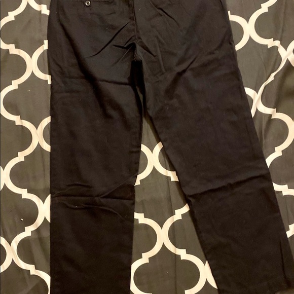 Men’s black Izod pants - Picture 3 of 3
